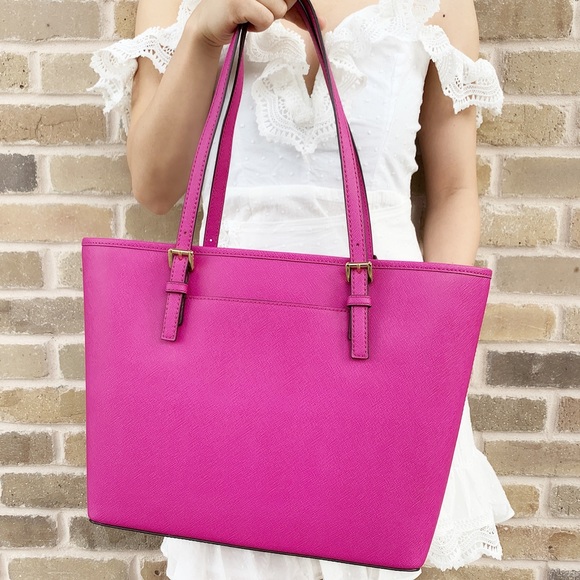 🎁💕Gaby’sBags-Michael Kors Carryall Tote Pink - Picture 5 of 7